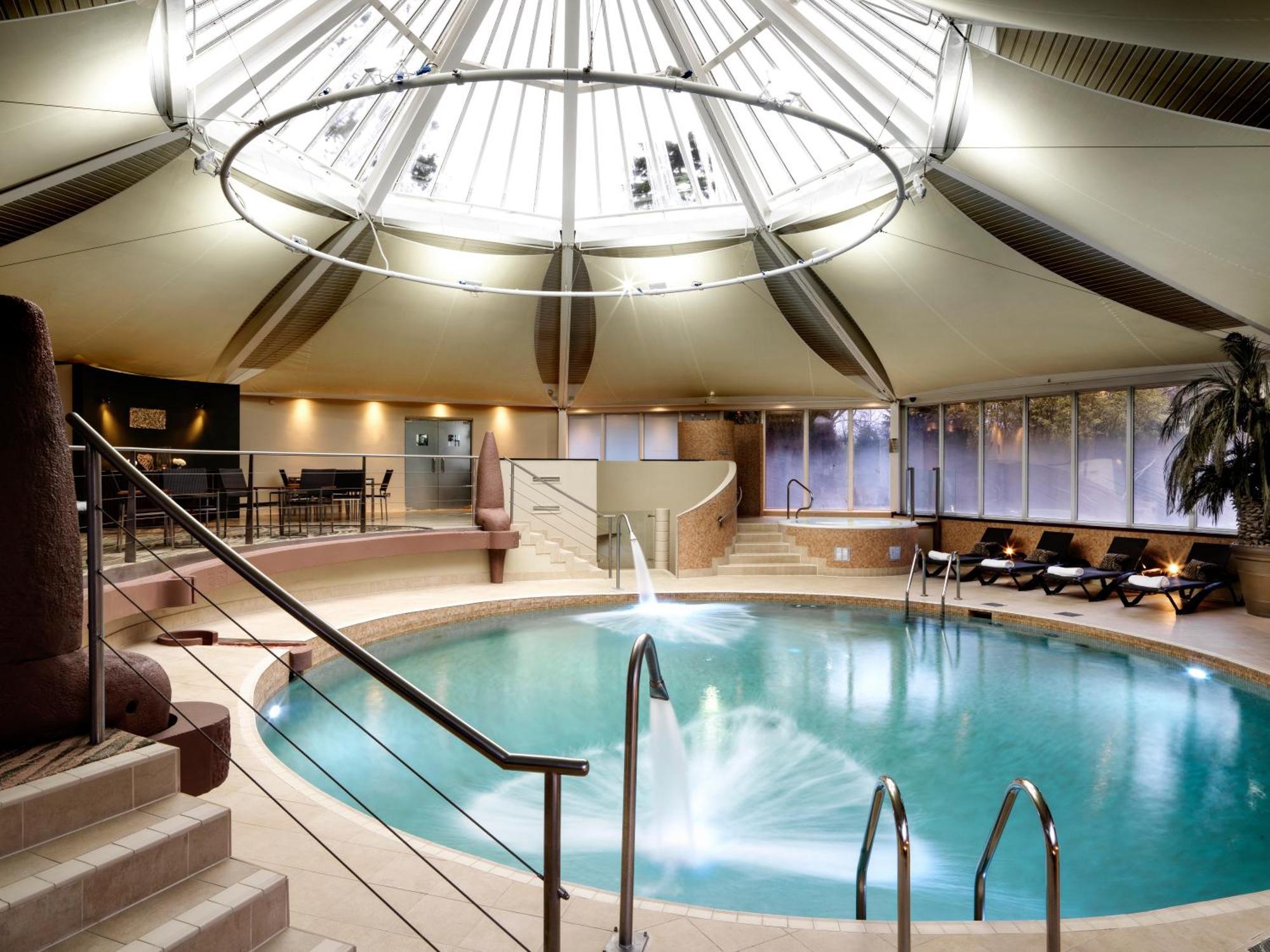 The Vineyard Hotel & Spa Newbury  Buitenkant foto